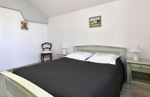 Gîte convivial avec terrasse abritée, 3 chambres, cuisine équipée, espace détente, proche autoroutes et pistes cyclables. - FR-1-744-6 - Foto 24