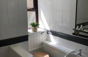 Rose Cottage. Family home on the river - Foto 66