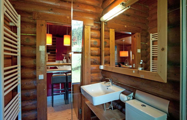 Spacious Chalet near Ski Slopes in Worgl - Photo 13