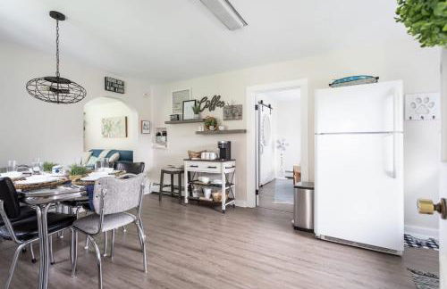 Cedar Creek Cottage Close to Downtown Traverse City Beaches and the TART Trail - Foto 14