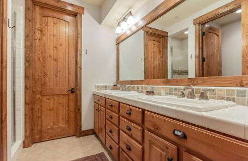 Lodges 1132 - 3 bedroom Townhome on Golf Course - Photo 28