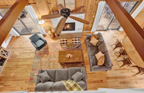 Lakefront Home, Hot Tub, Pool Access, Boats, Pets - Photo 46