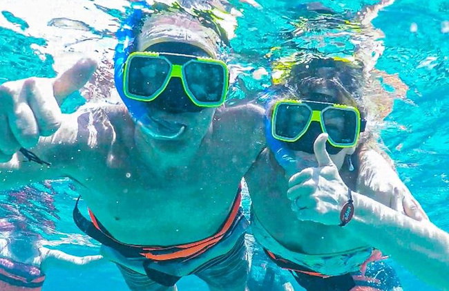 Excursión en catamarán a Isla Mujeres con Snorkel Open Bar y almuerzo buffet - Foto 10