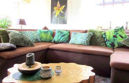 Moderne große Wohnung in herrlichem Naturgrundstück - Foto 12