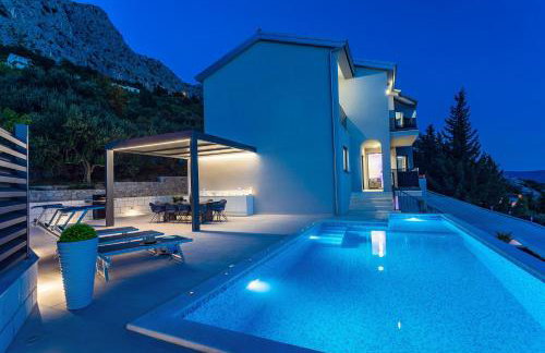 Villa Belvedere with heated pool, billiards, Media room, sea views,10 pax - Foto 44