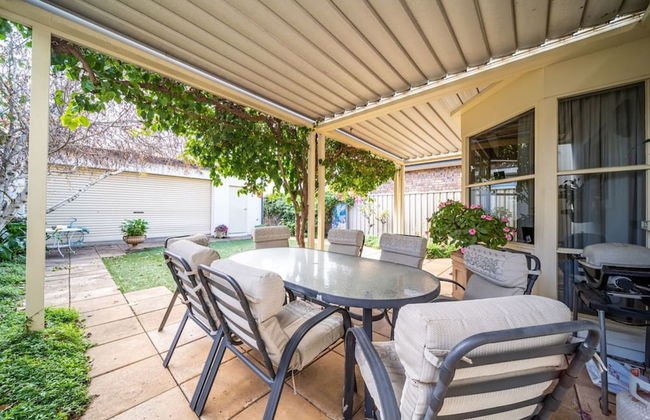 Glenelg Beach Stylish 2 Story Townhouse Sea View - Foto 34