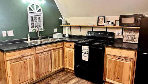 Gorgeous Secluded Cabin with Hiking Trails Near in Frenchburg, Kentucky - Foto 3