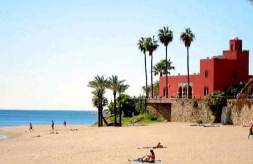 360° seaview Benalbeach apartment - Photo 28