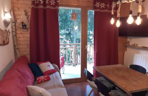 VALFREJUS - Appartement "L'Erable" Les Chalets de Florence 2 - Chaleureux et fonctionnel - plein centre à côté des télécabines - 4 à 7 pers - Foto 4