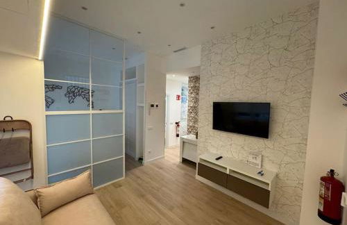 Madrid Centro Apartamnto Estreno - Photo 11