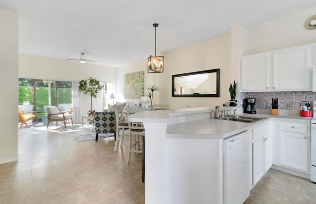 Minutes to Disney Boutique 3BR 2 5 Bath Coastal TH - Foto 9