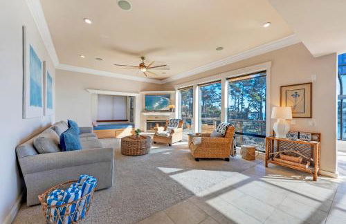 Seaflower Cove: Spacious 4bd waterfront retreat - Foto 14