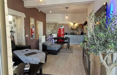 Yasmine 212 - Foto 5