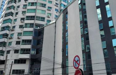 Flat beira mar com estacionamento apto 1515 - Foto 2