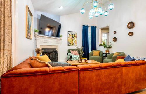 Theater and game rooms 5 bedrooms 2 king size beds TikTok and social media wall - Foto 58