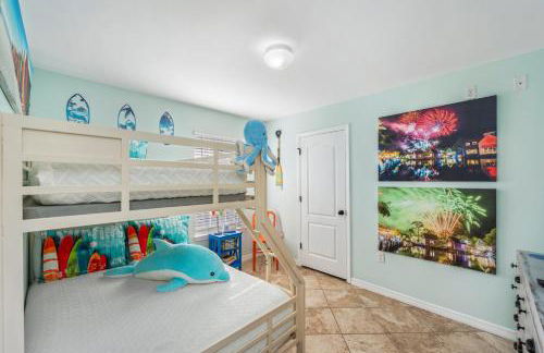 Beautiful Pet Friendly Home! Tropical Pool, Optional Golf Cart & Pool Heat, Minutes to Beach - Foto 38