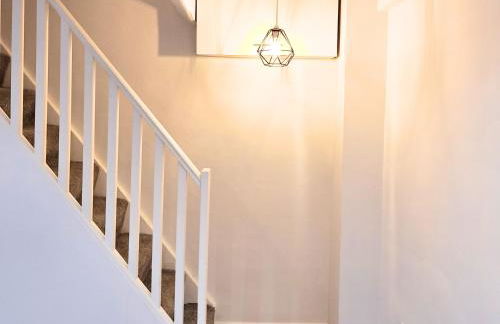 Two-bedroom Cottage - Sandstone Garden Patio - Free Parking - Pets Welcome - Foto 43