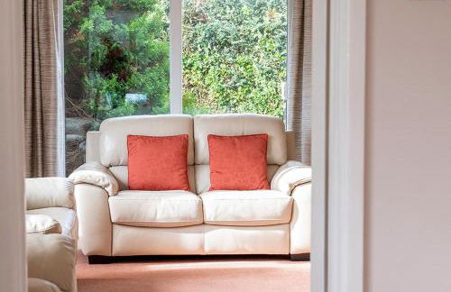 Greenacres - Photo 2