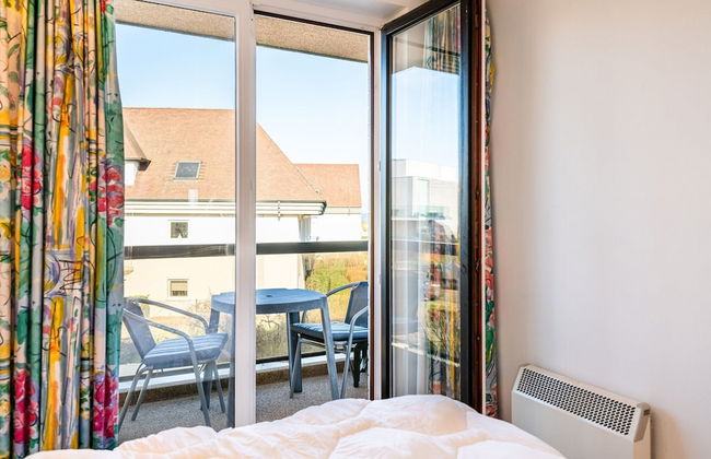 Apartment in Oostduinkerke With Garage - Foto 2