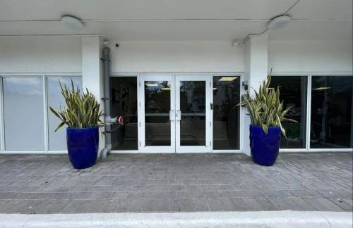 Beautiful Studio w Amazing View of Miami Skyline - Foto 23