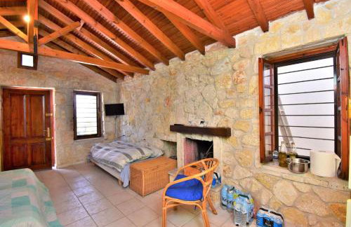 KALIVA near the beach - Photo 20