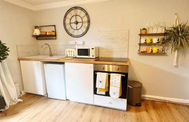 Best Deal 1 Bed Apartment 5 minutes from Bedford - Foto 20