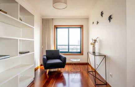 Seaside 3BR Flat in Póvoa by LovelyStay - Foto 17