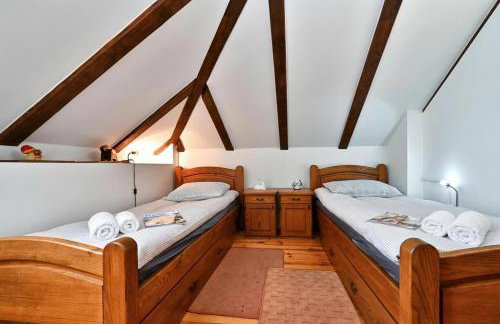Hunting Lodge Hills Retreat - Happy Rentals - Foto 11