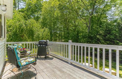 Cozy Bungalow Just Minutes from Mystic, Westerly Beaches, Boating and Casinos! bungalow - Foto 3