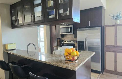 Downtown Beautiful 3-bedroom Apartment Steps to Convention Center, Petco Park! - Foto 41
