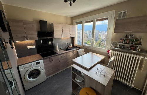 Panoramic top floor - Mountain view - 6 people 2 chambres - Foto 10