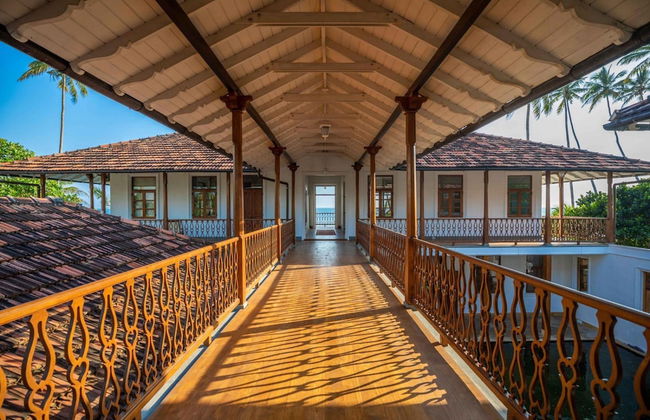 Family Beach Villa Located On An Incredible Beach - Photo 30