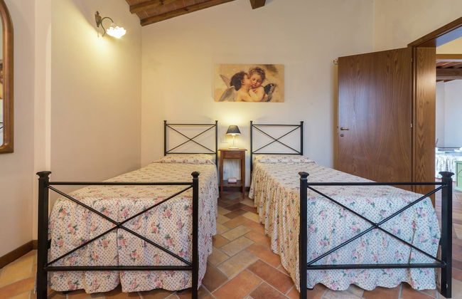 Holiday Home With Swimming Pool With Bubble Bath and Children's Pool - Foto 4