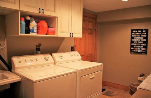 The Kresge Kabin - Authentic Grand Log Cabin. - Foto 16