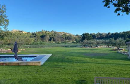 Superbe Mas Provençal rénové avec piscine, billard et climatisation à Paradou - Foto 14
