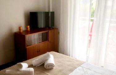 Petalo Apartment 5 - Photo 4