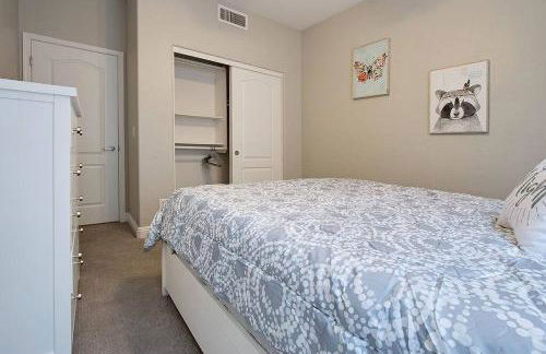 HOLLYHOCK - Pet-Friendly 4BR Heated Pool & Near Golf - Foto 23