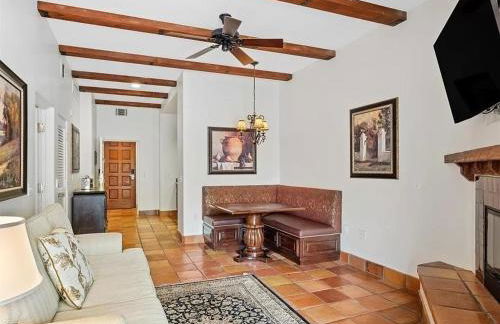 Luxury Villas at Omni La Costa Resort & Spa - Photo 37