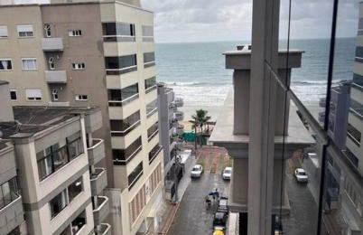 Apartamento, quadra mar - Foto 21