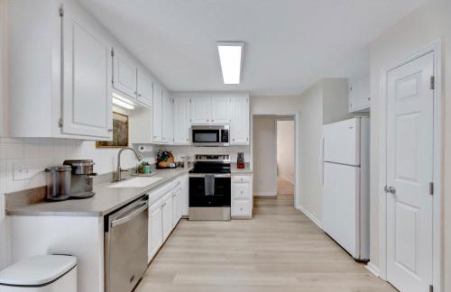 WestBorough Hideaway Fenced Yard 3B Central - Foto 10