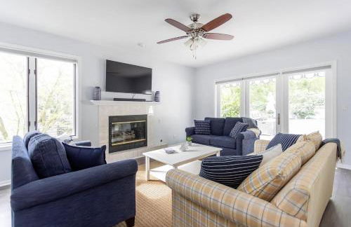 Harbor Country Pool Retreat - Foto 9