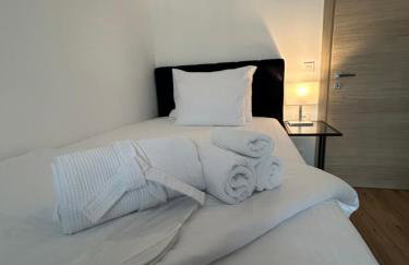 Daphne Luxe Retreat -Sea View-King size bed- - Foto 51