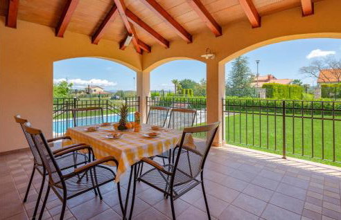 Beautiful Home In Labin - Photo 3