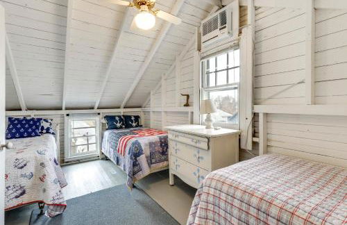 Charming Westbrook Cottage, Steps to Private Beach - Foto 17