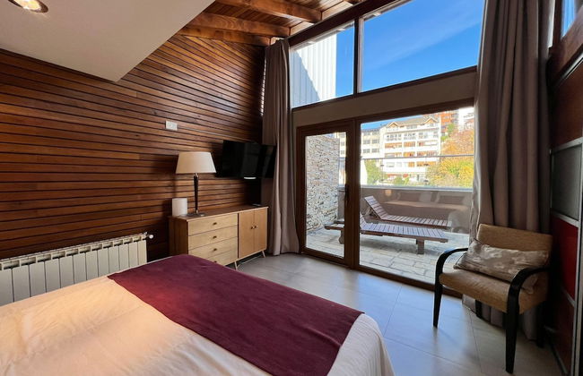 Urbana Apartments 413 - Photo 13