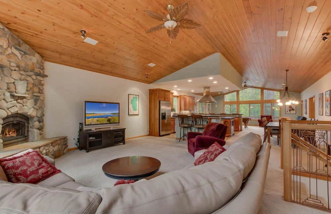 Angora Mountain Lodge - Pool Table, Ping Pong, Shuffle Board - Photo 14