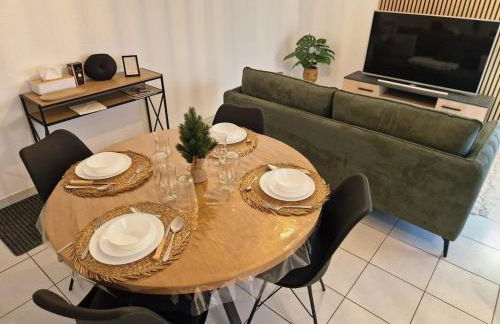 Le Clair de Lune Elegant T3 with Private Parking - Foto 8