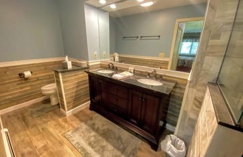 G5 WOW Stunning single level home next to golf course and Mt Washington Hotel AC skiing - Foto 17