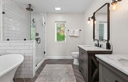 Lakefront Escape Sleep 12 Dock Hot Tub Pool Grill - Foto 18