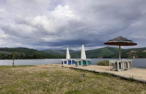 Casa rústica com terraço e jardim - Foto 57